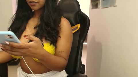 Susan Rhodes online show from December 14, 12:32 pm