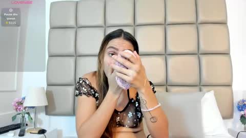 susanthomass online show from September 27, 7:08 pm