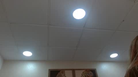 susanwilliams_ online show from December 20, 10:55 am