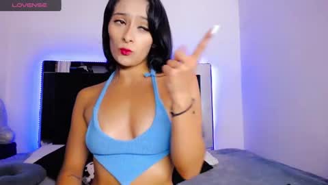Susanyrosa online show from June 12, 12:53 am