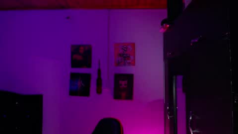 ale online show from December 10, 11:51 pm