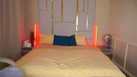 Susie online show from January 3, 8:10 am