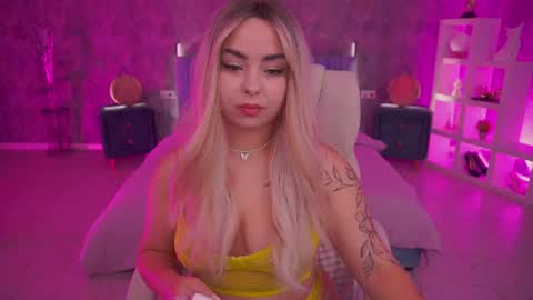 Susie online show from July 20, 7:05 pm