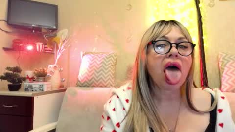 SusiexNoreen online show from February 21, 1:17 am