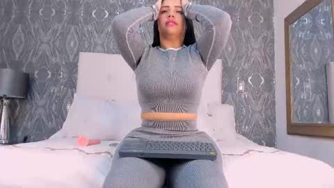 susana garcia  online show from September 11, 11:54 am