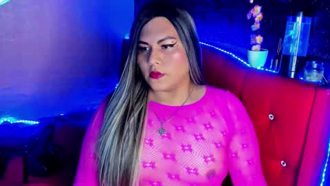 Snapshot of sussan__dirty chatting on November 19, 11:38 pm Sussan online show from November 19, 11:38 pm