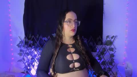 sussanmiller_ online show from October 20, 1:17 am