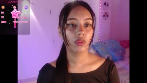 Snapshot of sussy_222 chatting on November 28, 8:44 pm susy online show from November 28, 8:44 pm