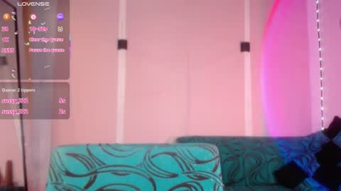 susy online show from July 24, 8:40 pm