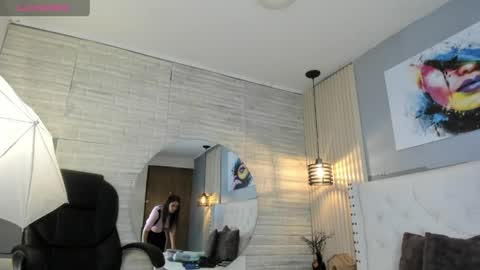 Snapshot of sussy__stone chatting on April 14, 12:00 pm online show from April 14, 12:00 pm