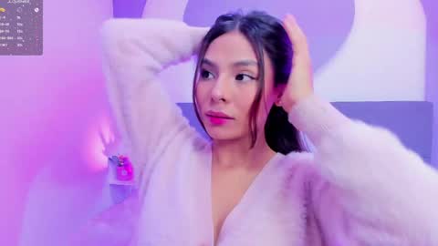 sussy_sweet4u online show from May 28, 10:45 am