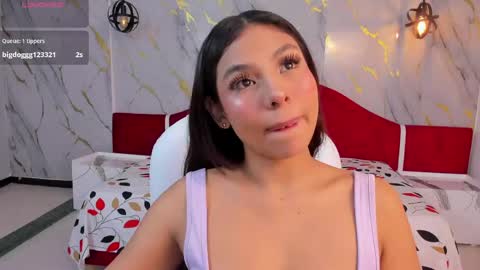 sussy_sweet4u online show from June 7, 9:24 am