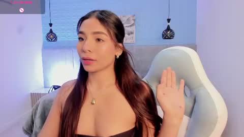 sussy_sweet4u online show from July 30, 10:36 am
