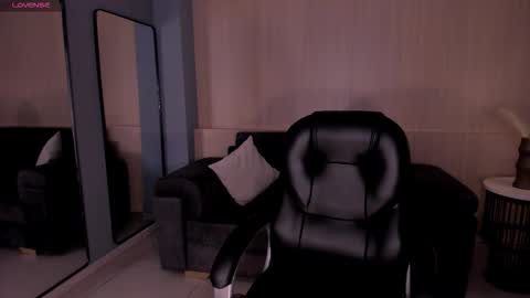 Sussy Bell online show from February 11, 5:12 am