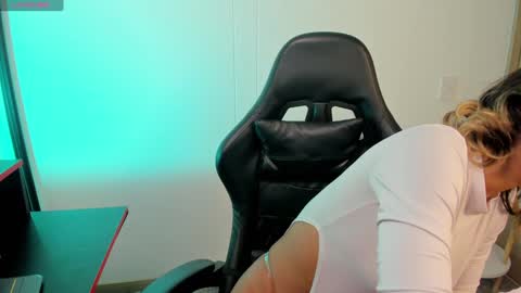 Sussy online show from December 26, 6:22 pm