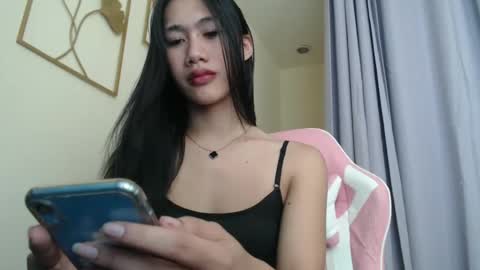 susie online show from October 2, 6:42 am