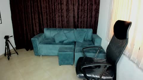 Susy online show from December 9, 7:18 pm