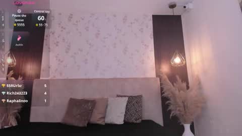 Susy online show from February 10, 3:32 am