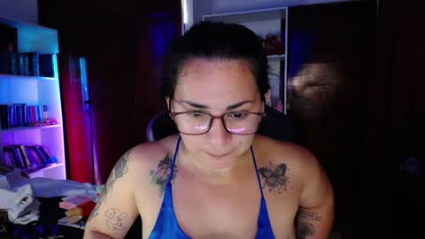 Susan   .. oo .. Independent Model online show from February 3, 10:00 pm