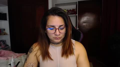 Susan   .. oo .. Independent Model online show from February 9, 10:11 pm