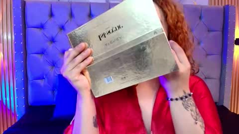 Snapshot of suxan_white chatting on February 27, 12:05 pm suxan_white online show from February 27, 12:05 pm
