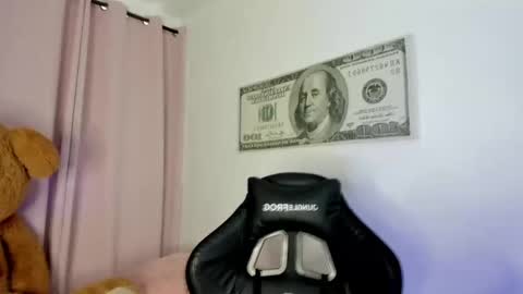 suzan__cooper2 online show from September 21, 6:20 pm