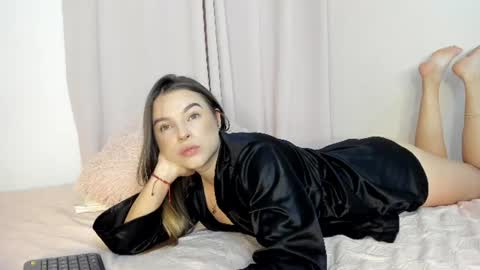 suzan__cooper2 online show from July 10, 4:39 am