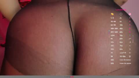 Snapshot of suzanana chatting on July 27, 4:03 pm suzanana online show from July 27, 4:03 pm