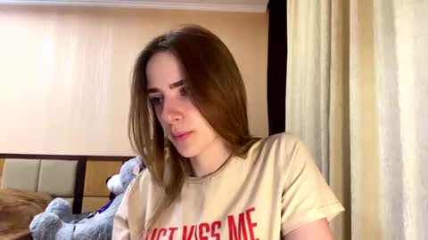 Emila online show from July 7, 7:23 am
