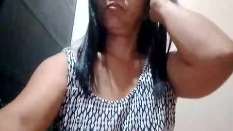 suzzie_hot online show from October 31, 3:02 pm