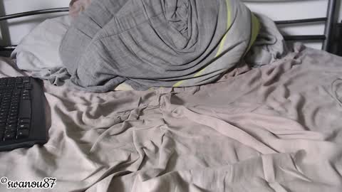 swanou87 online show from December 29, 4:08 pm