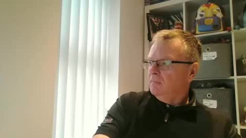 swchap1217 online show from September 19, 6:59 am