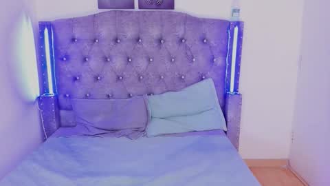 Andrea and Salome  online show from February 20, 6:26 am