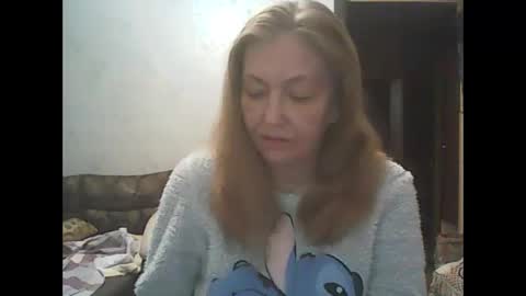 sweet4blonde609 online show from January 14, 6:19 am