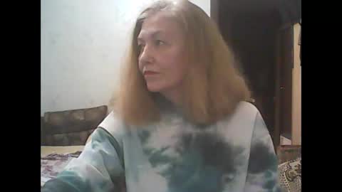 sweet4blonde609 online show from June 1, 2:30 pm