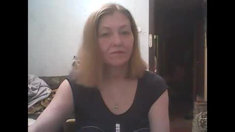 Snapshot of sweet4blonde67 chatting on March 16, 4:44 pm sweet4blonde67 online show from March 16, 4:44 pm