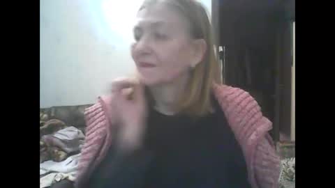 Snapshot of sweet4blonde67 chatting on April 21, 2:51 am sweet4blonde67 online show from April 21, 2:51 am