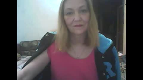 Snapshot of sweet4blonde67 chatting on May 30, 1:30 pm sweet4blonde67 online show from May 30, 1:30 pm