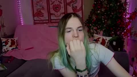 Haeyang  Torry online show from February 13, 6:20 am