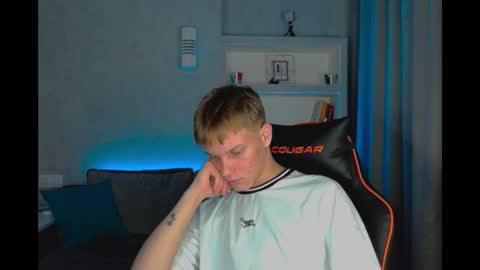 sweet online show from January 14, 2:08 am