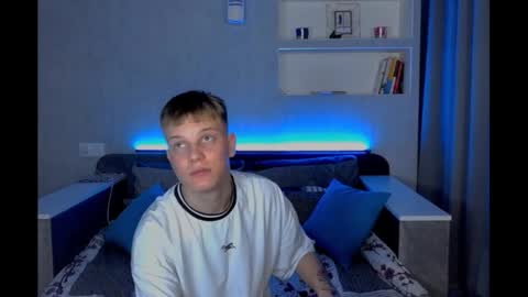 sweet online show from February 25, 2:36 am
