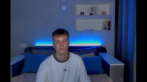 sweet online show from March 5, 2:03 am