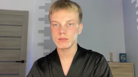 sweet online show from September 17, 9:27 pm