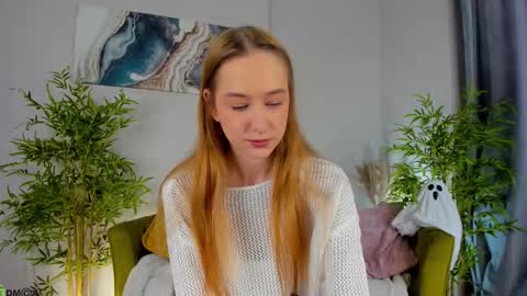 Monica  GTM 3MoTuWeFrSa 500pm-1000pm  online show from October 30, 12:56 am