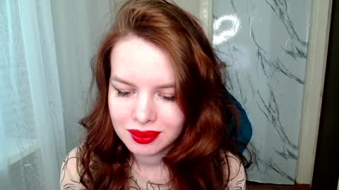 sweet__mooon online show from December 5, 8:00 am