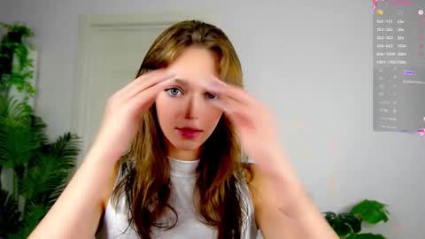 Alice online show from October 4, 10:30 pm