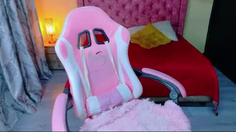 sweet__thang online show from June 23, 1:36 am