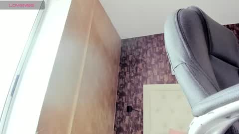 Snapshot of sweet__vanessa1 chatting on July 20, 7:38 pm Vanessa online show from July 20, 7:38 pm