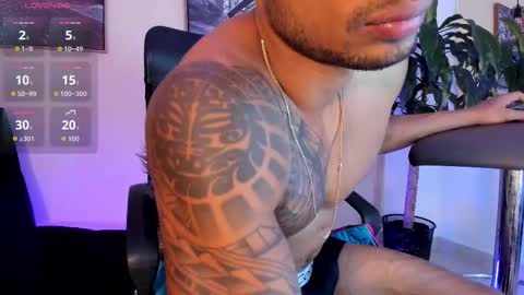 alessandre online show from October 22, 7:46 pm