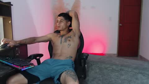 sweet_angel25 online show from September 30, 10:37 pm